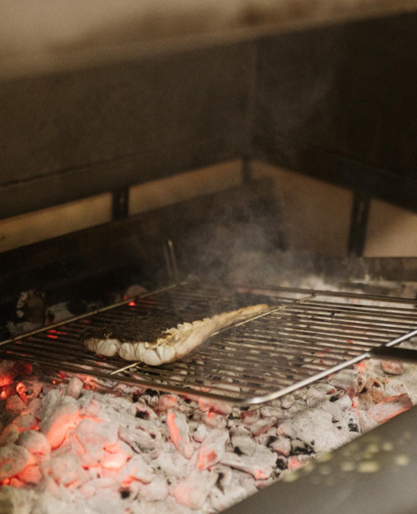 Pescado a la brasa
